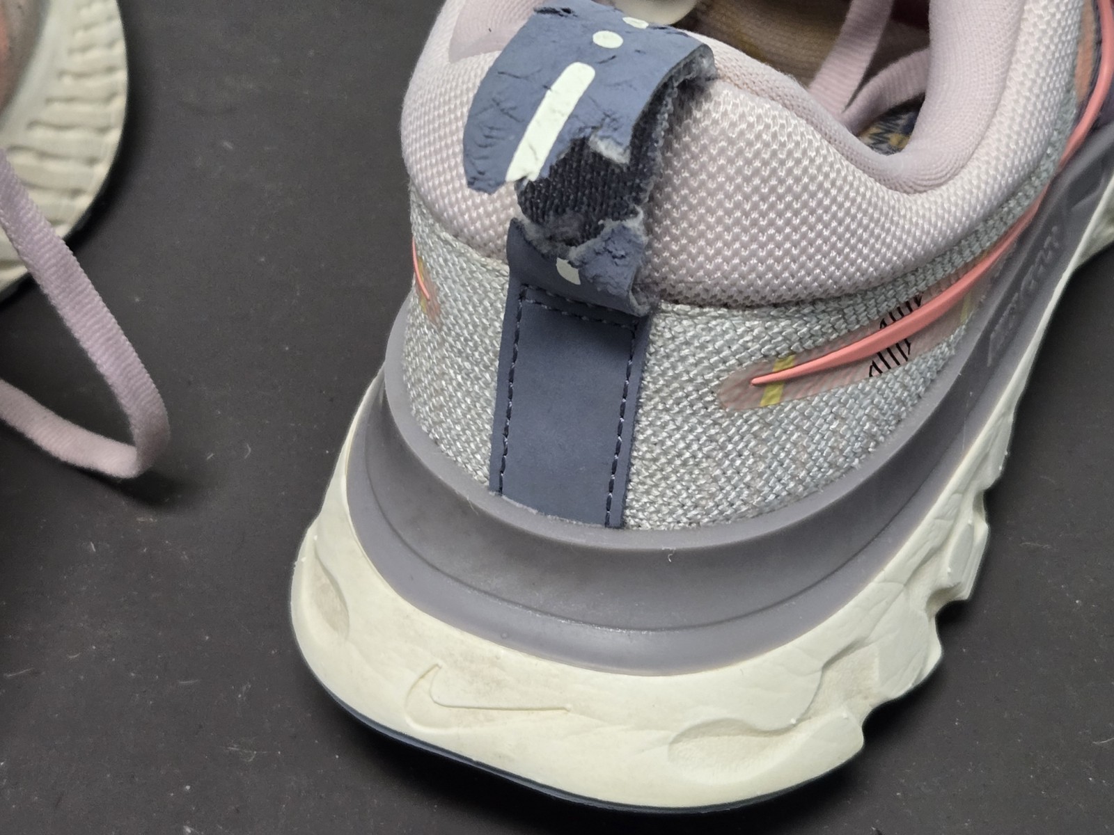 Nike React Infinity Run FK 2 PRM Pink Grey Womens Size 8.5 Shoes DH2497-600