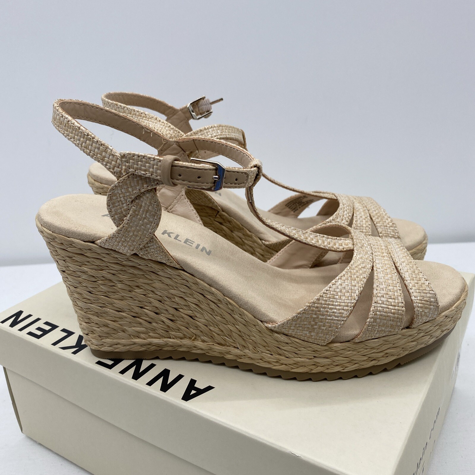 Anne Klein Womens Waves Beige Raffia Wedge Sandals 8 Medium (B,M)