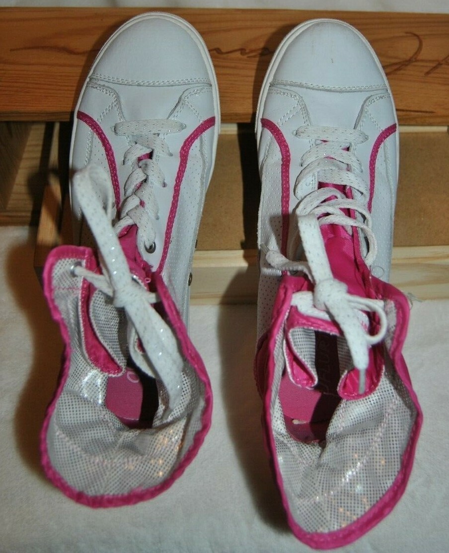 Women’s GOT TA FLURT White w Pink Trim High Top Athletic Shoes Size 9 Leather
