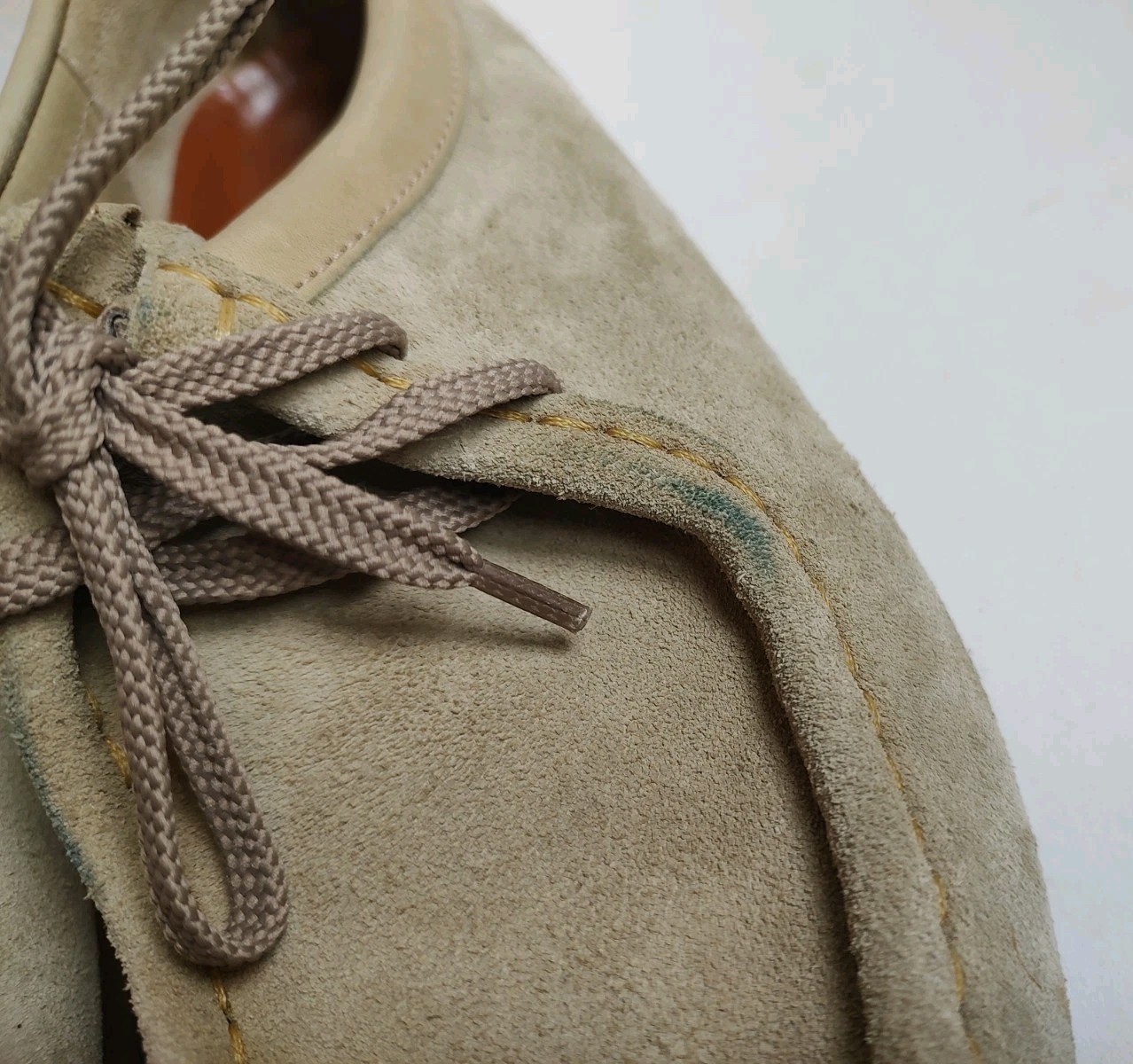 Clarks Wallabee Suede Chukka Ankle Boots Lace Up Crepe Soles Moccasins Beige 9
