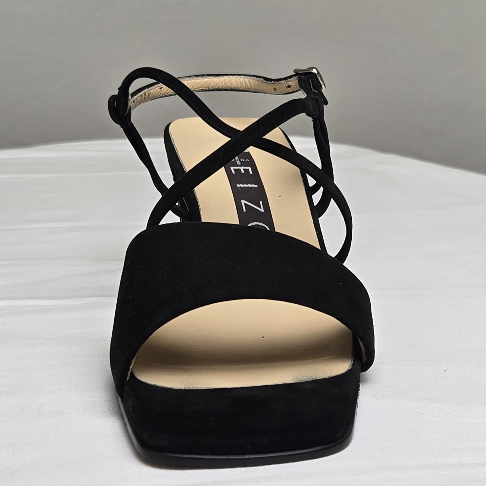 EIZO Wms Black Leather Sandals/Heels US 7/EU 37.5 JAPAN Elegant Strappy Designer