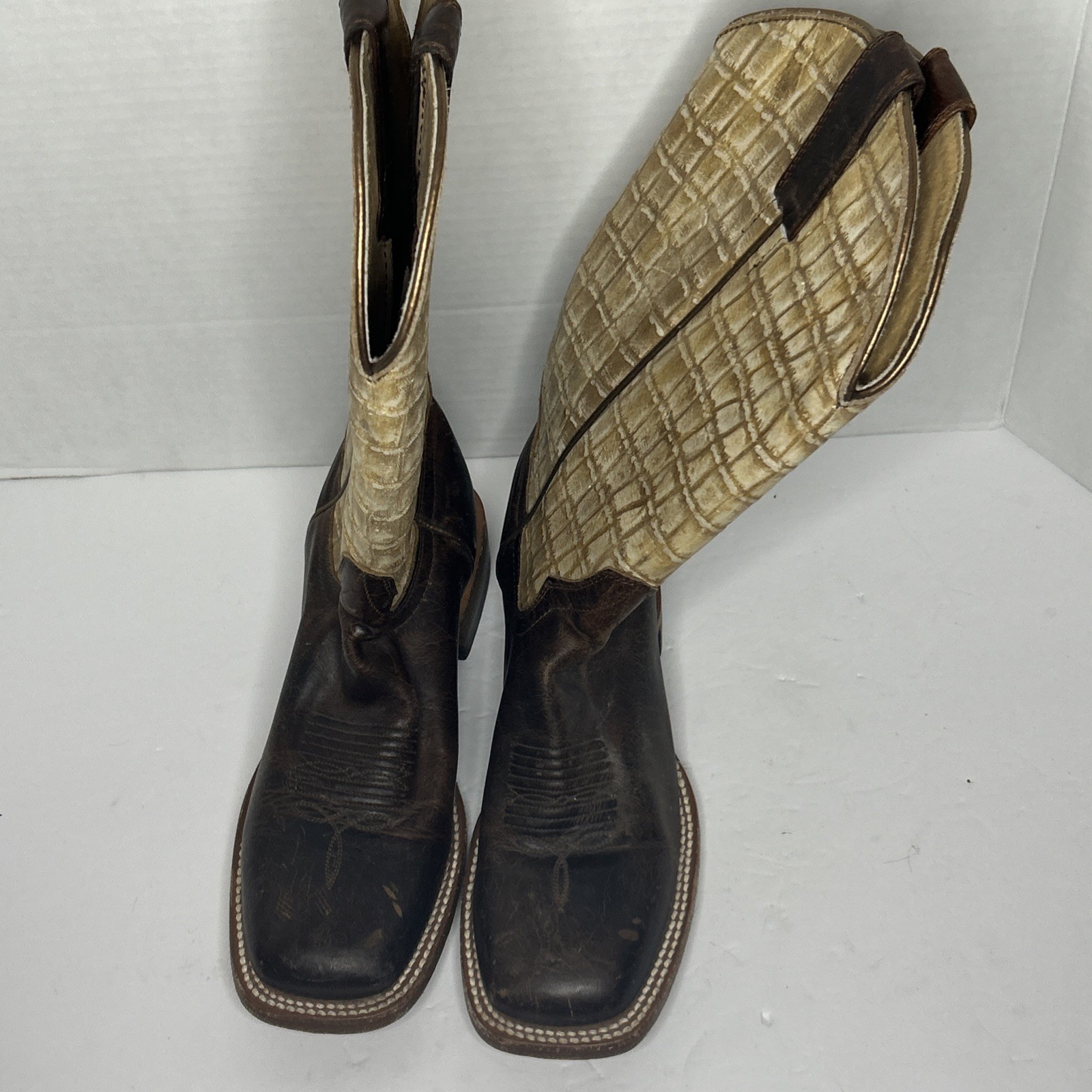 Shyanne Wilder Women’s Western Boots Square Toe Embossed Caiman Leathr Sz 6/12M