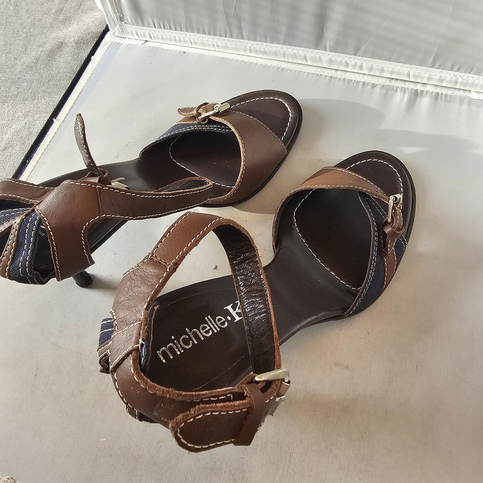 Michelle K Size 11 EU 41 Brown Navy 3.25″ High Heel Buckles Vero Cuoio Italy