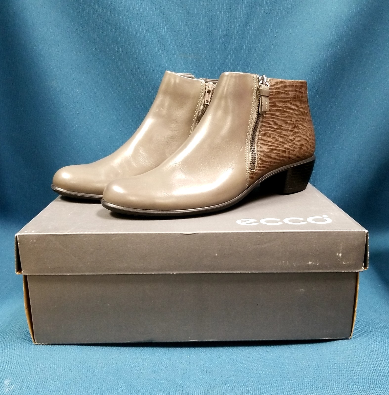 Ecco Touch 35 Side Zip Women’s Ankle Boots Size US 9 EU 40