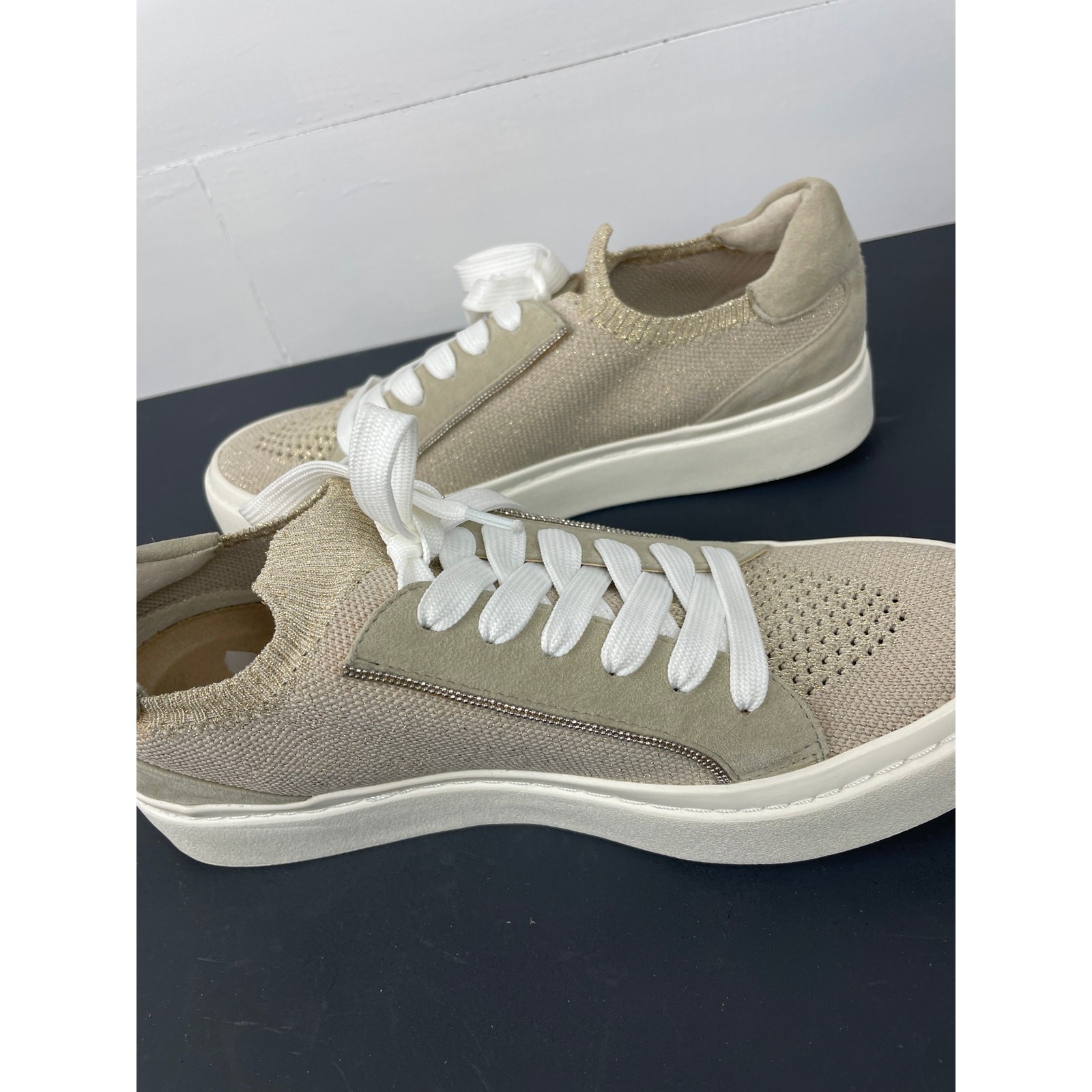 VANELi Sport Yaqira Metallic Knit/Suede Platform Sneakers Light Taupe Sz 7M NWOB