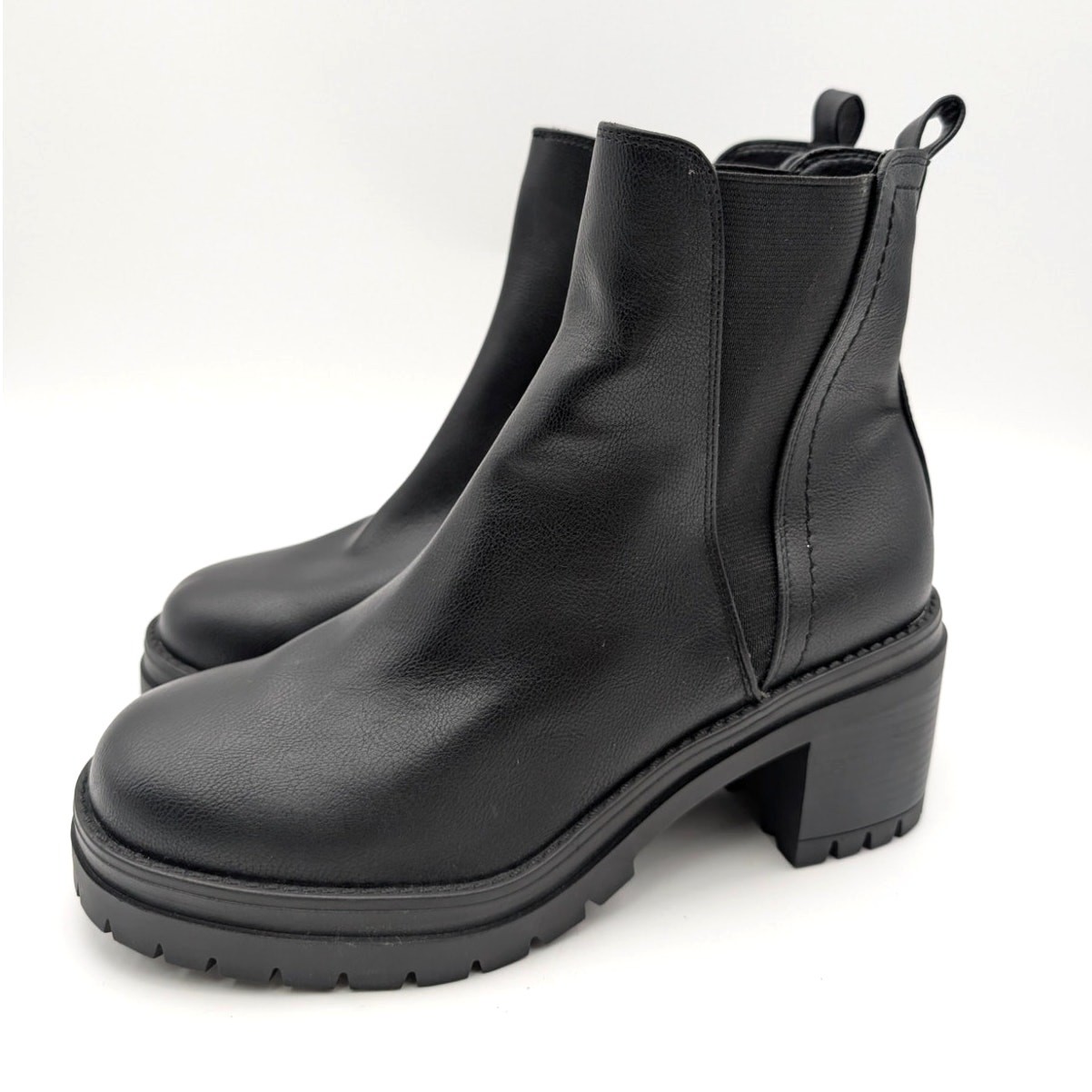 Mia Adea Platform Chelsea Ankle Boots Round Toe Women’s Black Size US10M EU41