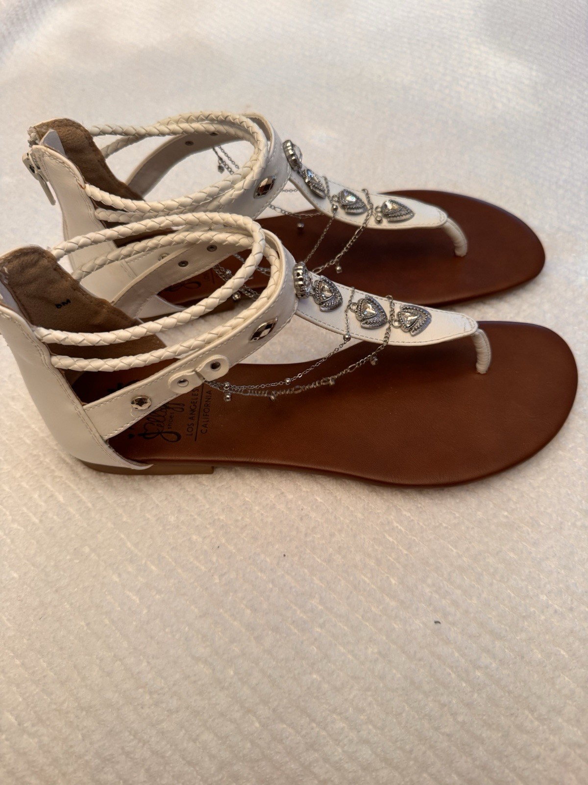 New Jelly POP Elvie White Boho Gladiator Sandals Heart Concho Chain Studded 8M