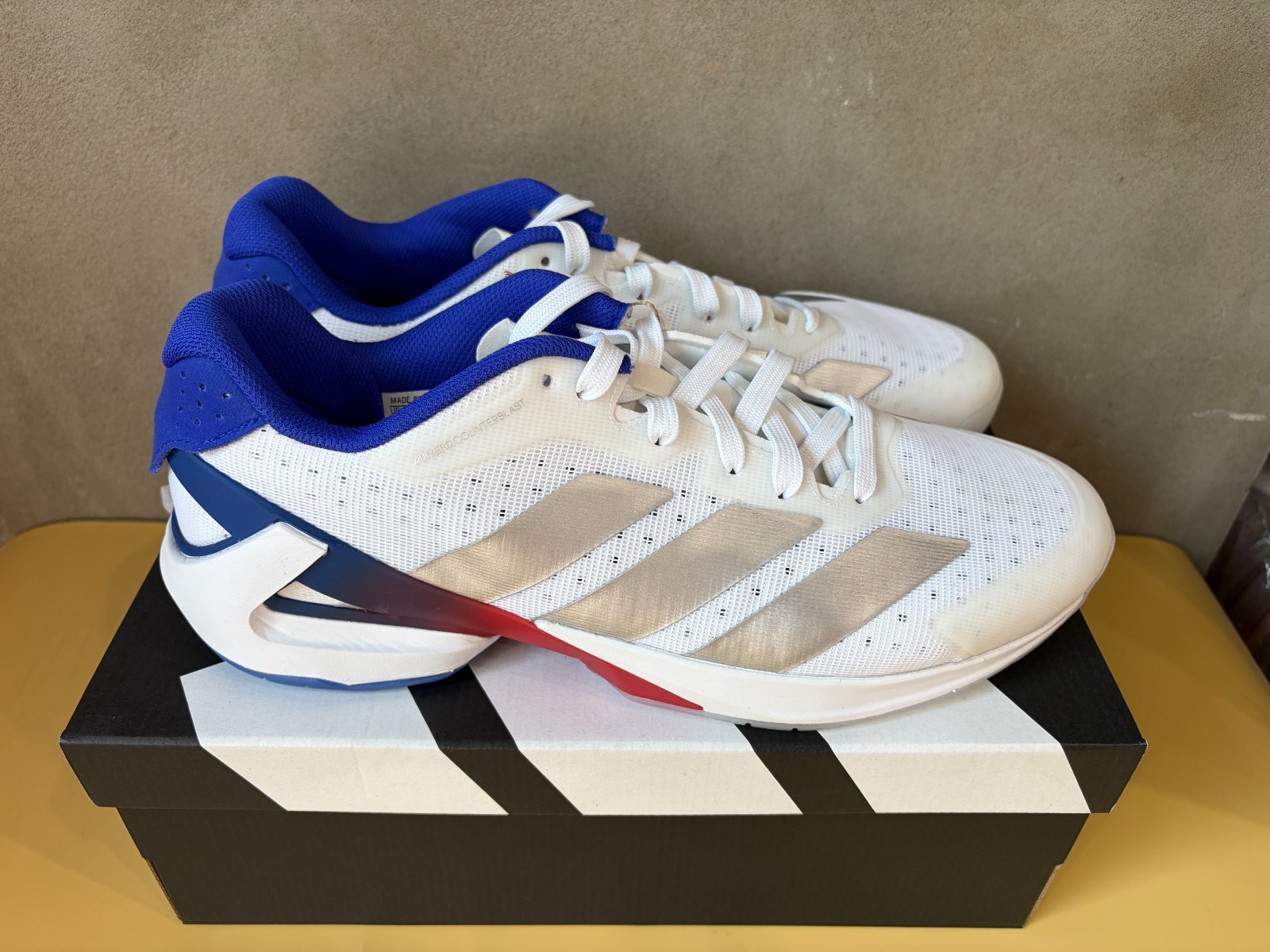 adidas Adizero Counterblast Indoor Shoes Unisex Sports Training Shoes NWT JR1679