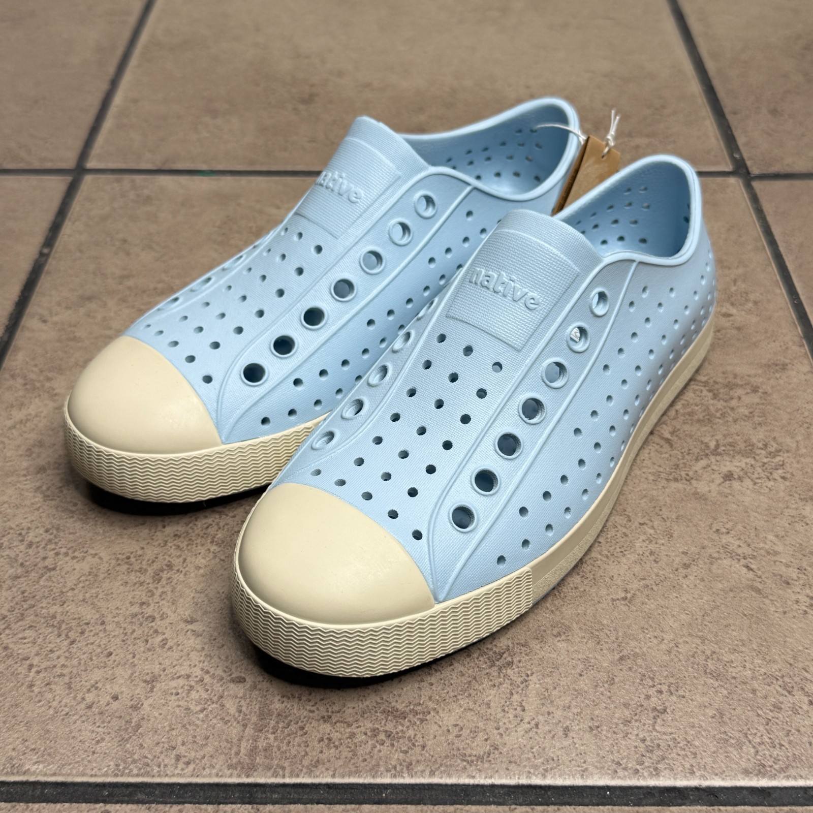 WOMEN’S SIZE 7 Native Jefferson Slip on EVA Foam Shoes Unisex Light Blue