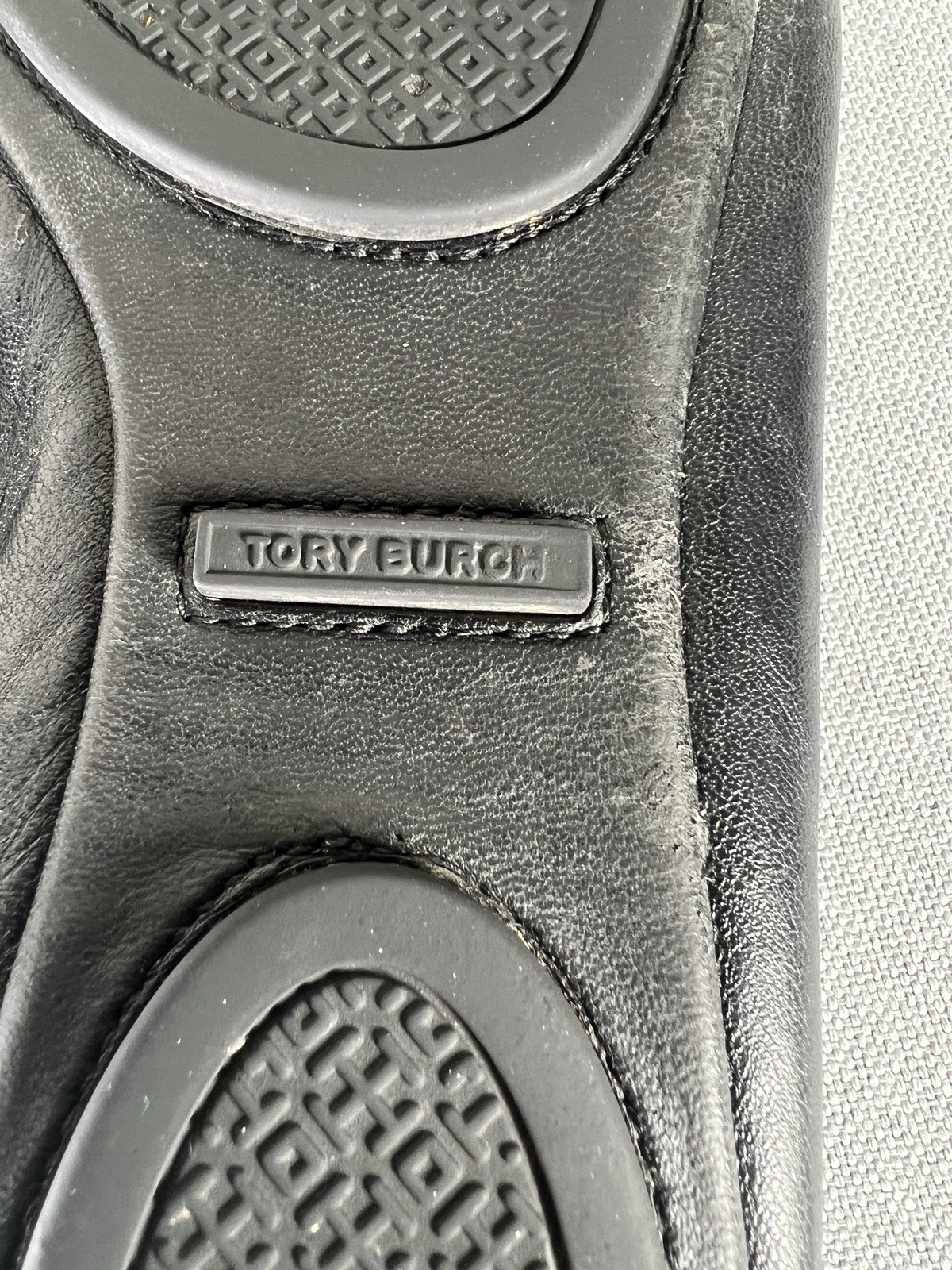 Tory Burch Minnie Travel Black Leather Ballet Flats Metal Logo Medallion No Size
