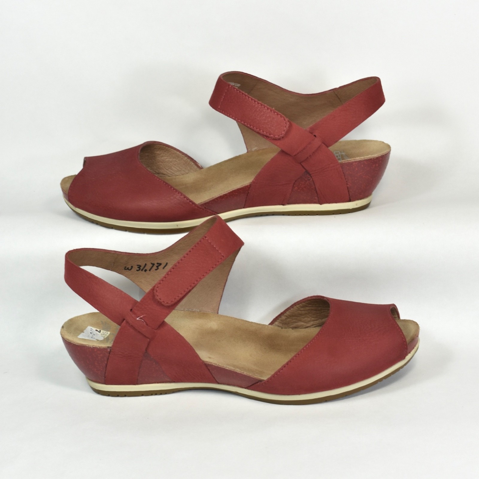 DANSKO MATTE RED WEDGE ANKLE STRAP SANDALS COMFORT SHOES WMN SZ EU 39, US 8.5-9
