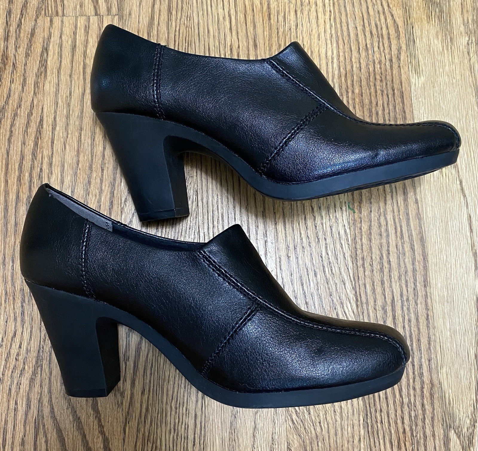 Aerosoles Isere River Women’s Booties Heels Slip On Black All Man Made Size 8.5