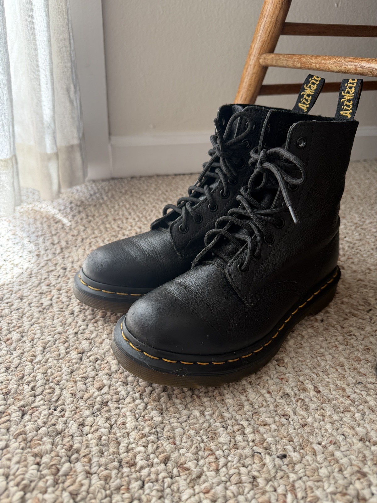 Dr. Martens 1460 Pascal Virginia Black Leather Boots Women’s US 7 EU 38