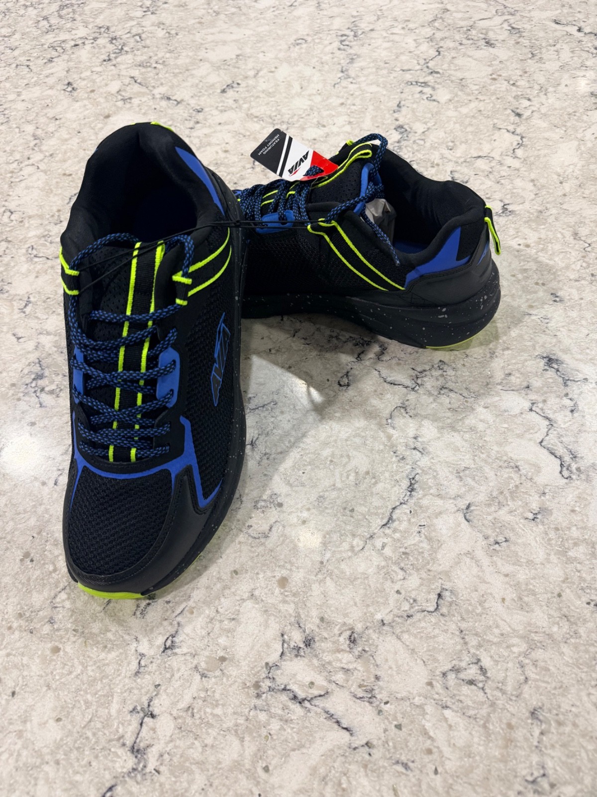NEW – Size 10.5M/12W – Avia Canyon 2.0 Black Athletic Hiking Shoes – AA50064MBYM