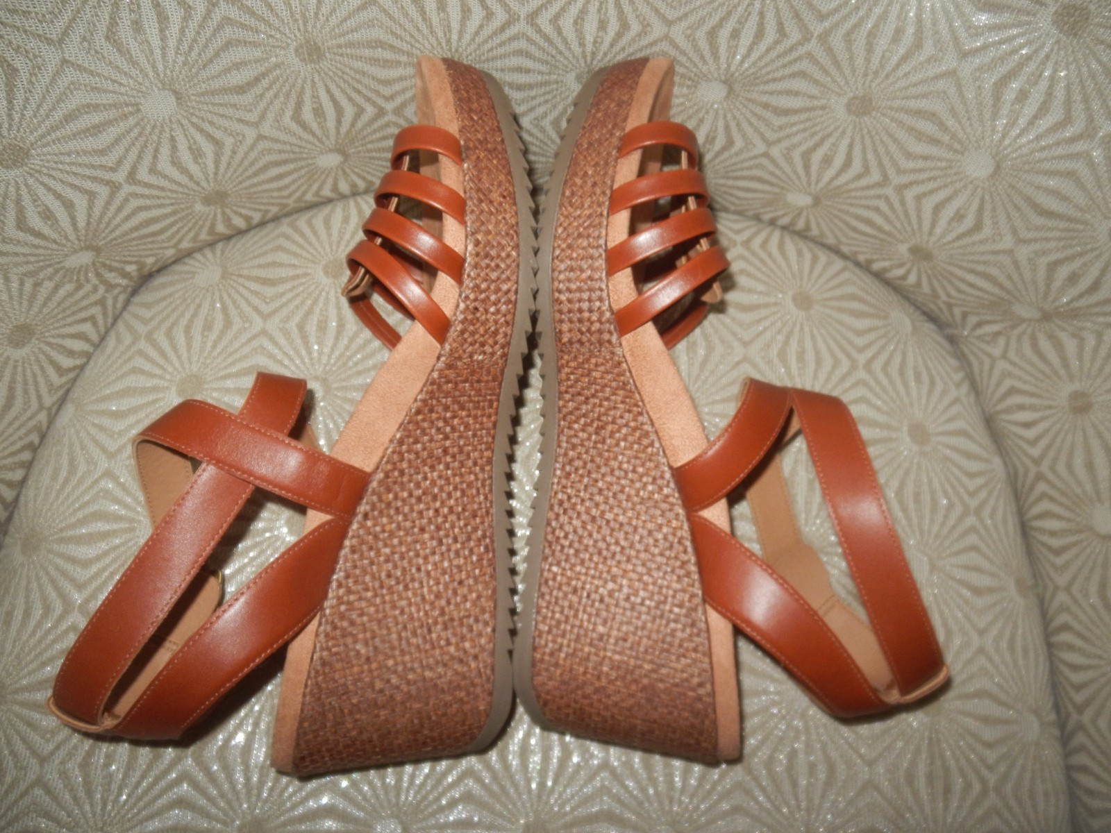 VIONIC Clarissa Raffia Women’s Brown Leather 3″ Wedge Sandals 11M $125. NWOB