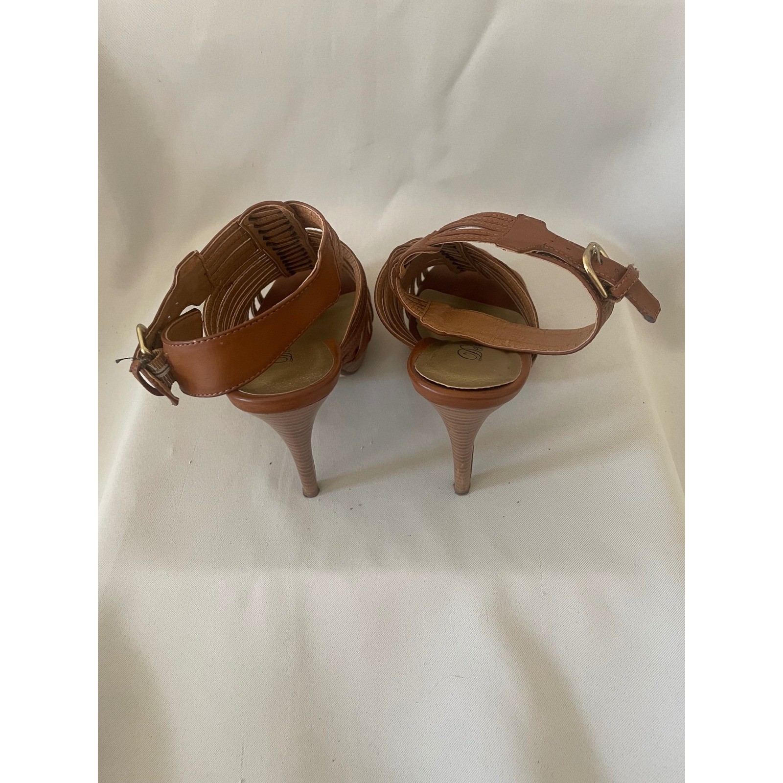 Delicious Cognac Strappy Platform Stiletto Heels Gladiator Sandals Size 8
