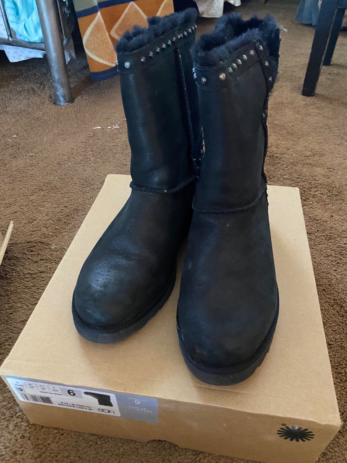 womens ugg boots black