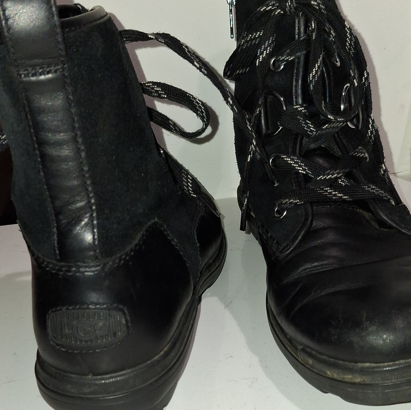 UGG Hapsburg Hiker Black Waterproof Leather Suede Duck Rain Boots Size 9