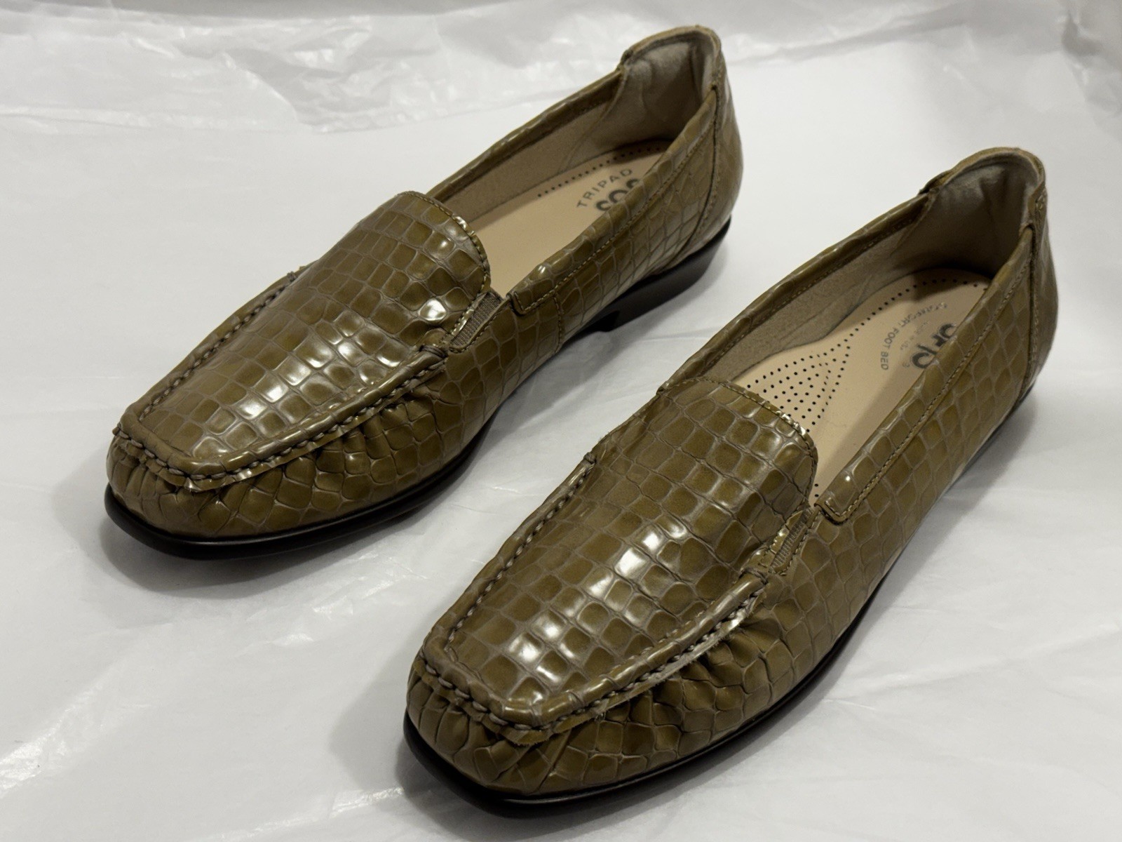 SAS TRIPAD COMFORT Women’s TAN-BROWN Leather Snake Flat Slip On Loafer Shoes 10N