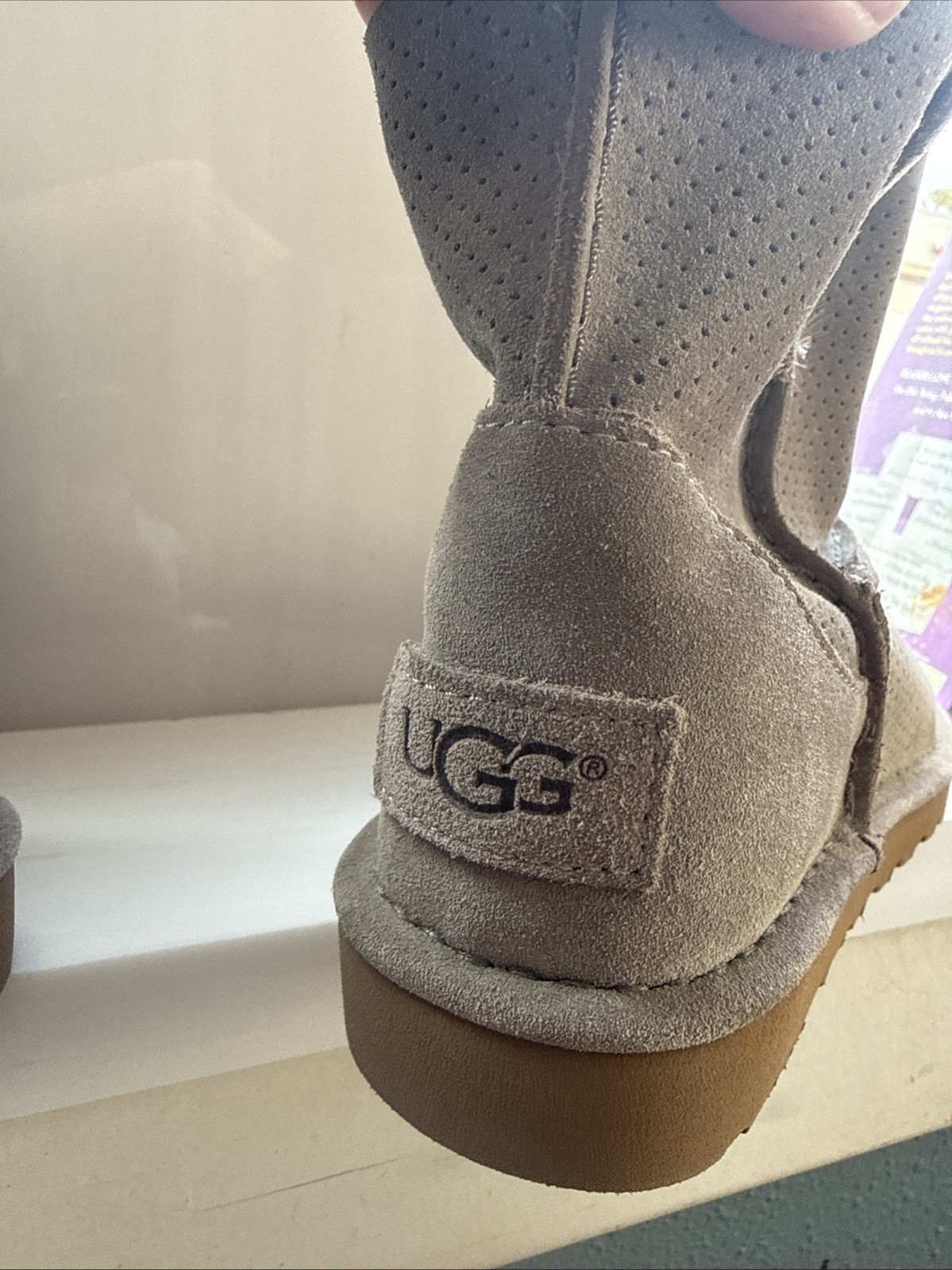 UGG Women’s Classic Unlined Mini Perf Boots, 1016852 Size 5 New Without Box