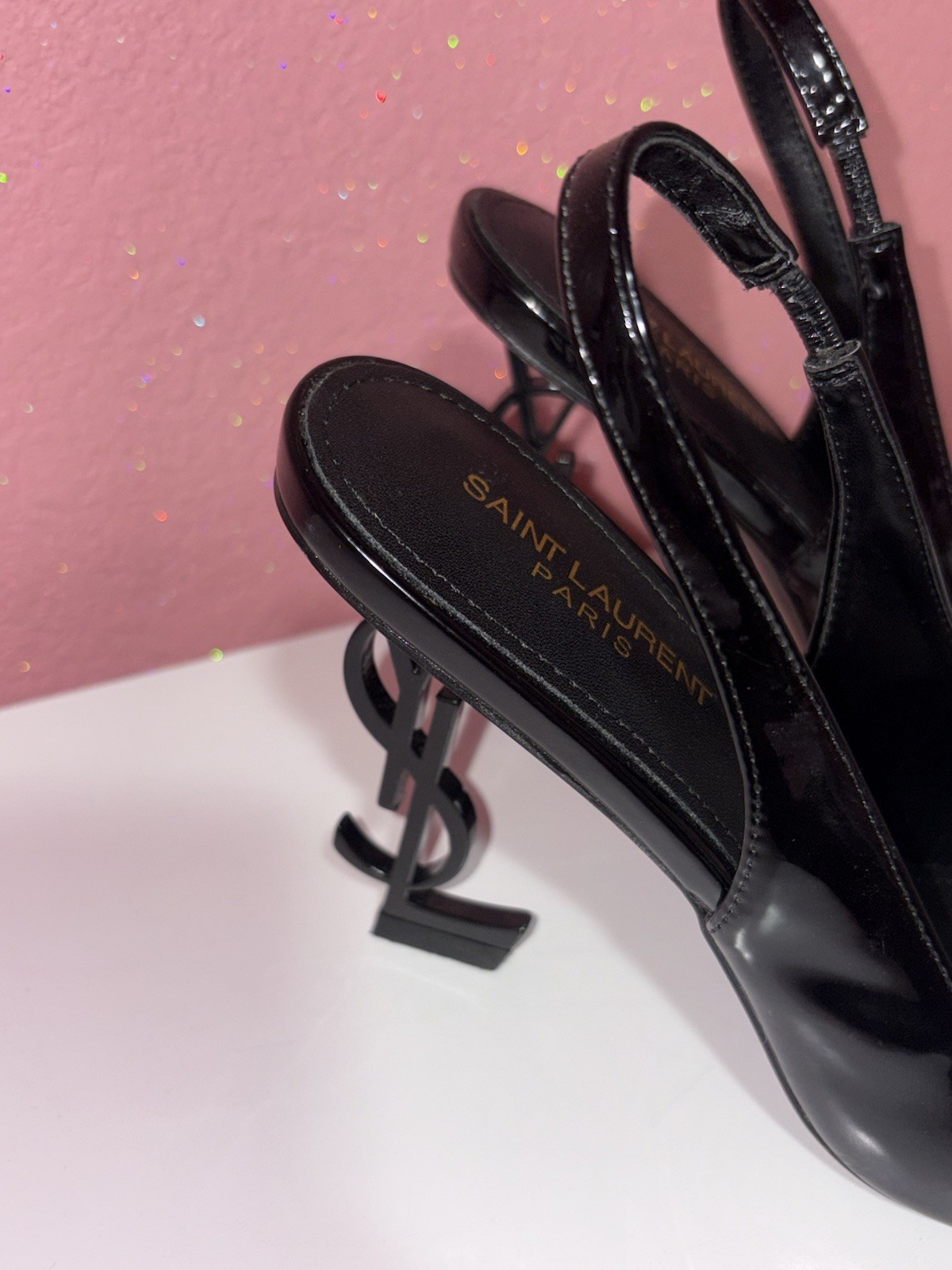 Saint Laurent Black Patent Leather Slingback Pointed Toe Heel EU 39 US 8.5