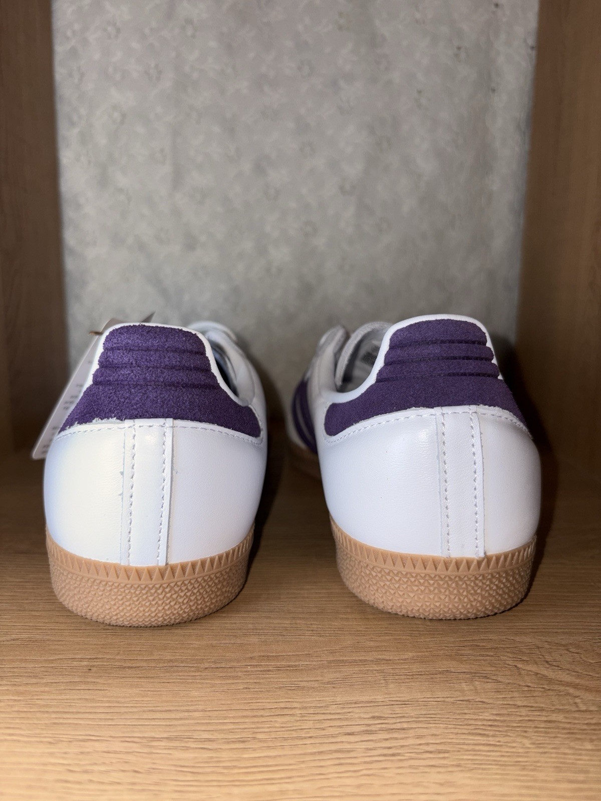 NEW Womens adidas Samba OG Athletic Shoe Cloud White Alumina Aurora Plum