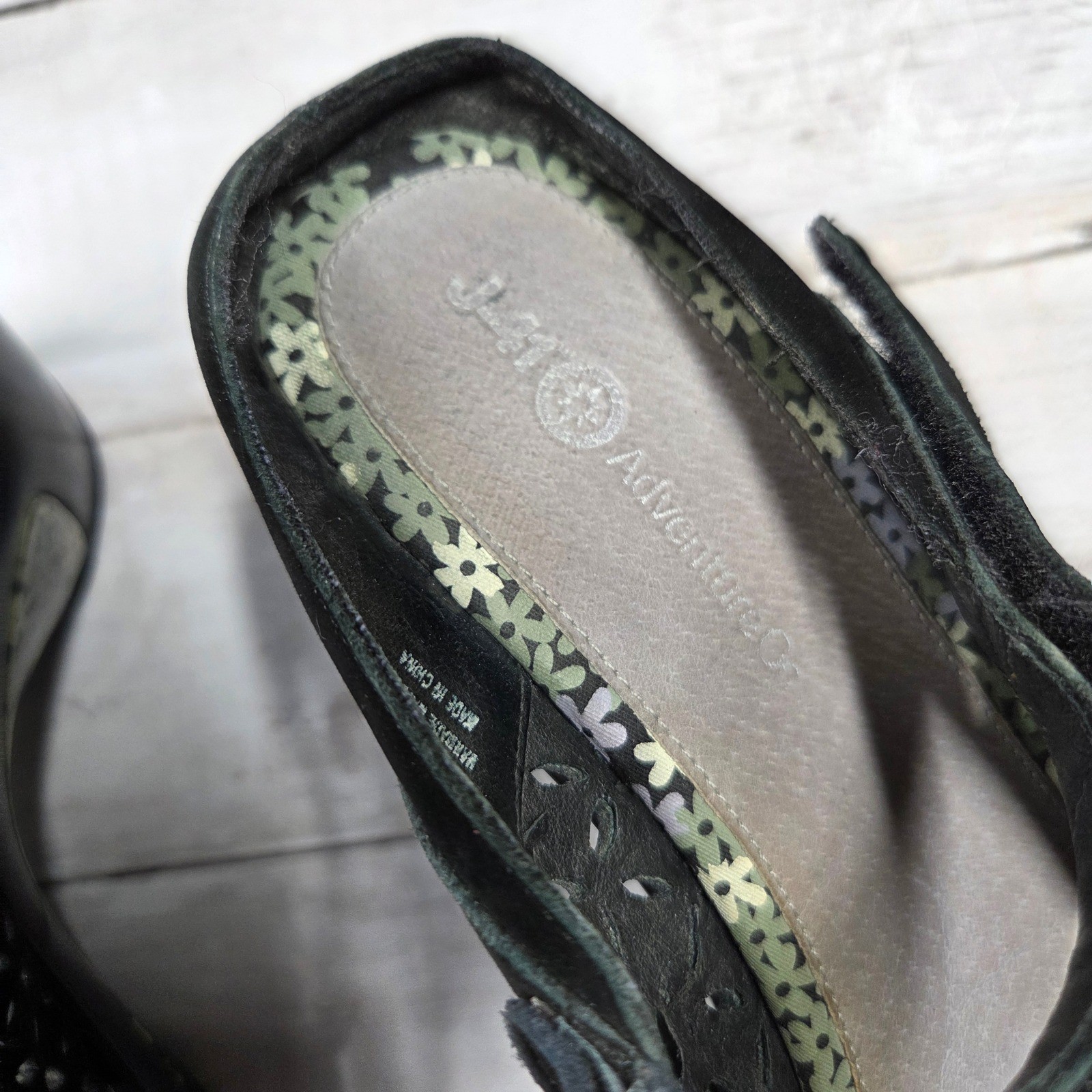 J-41 Adventure Co Wedge Sandals Women 10M Black Journey Leather Laser Cut Floral