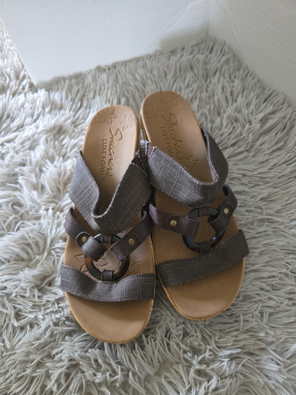 Skechers Brown Beverlee Sail Away Wedge Sandal Women’s 8 Luxe Foam Footbed