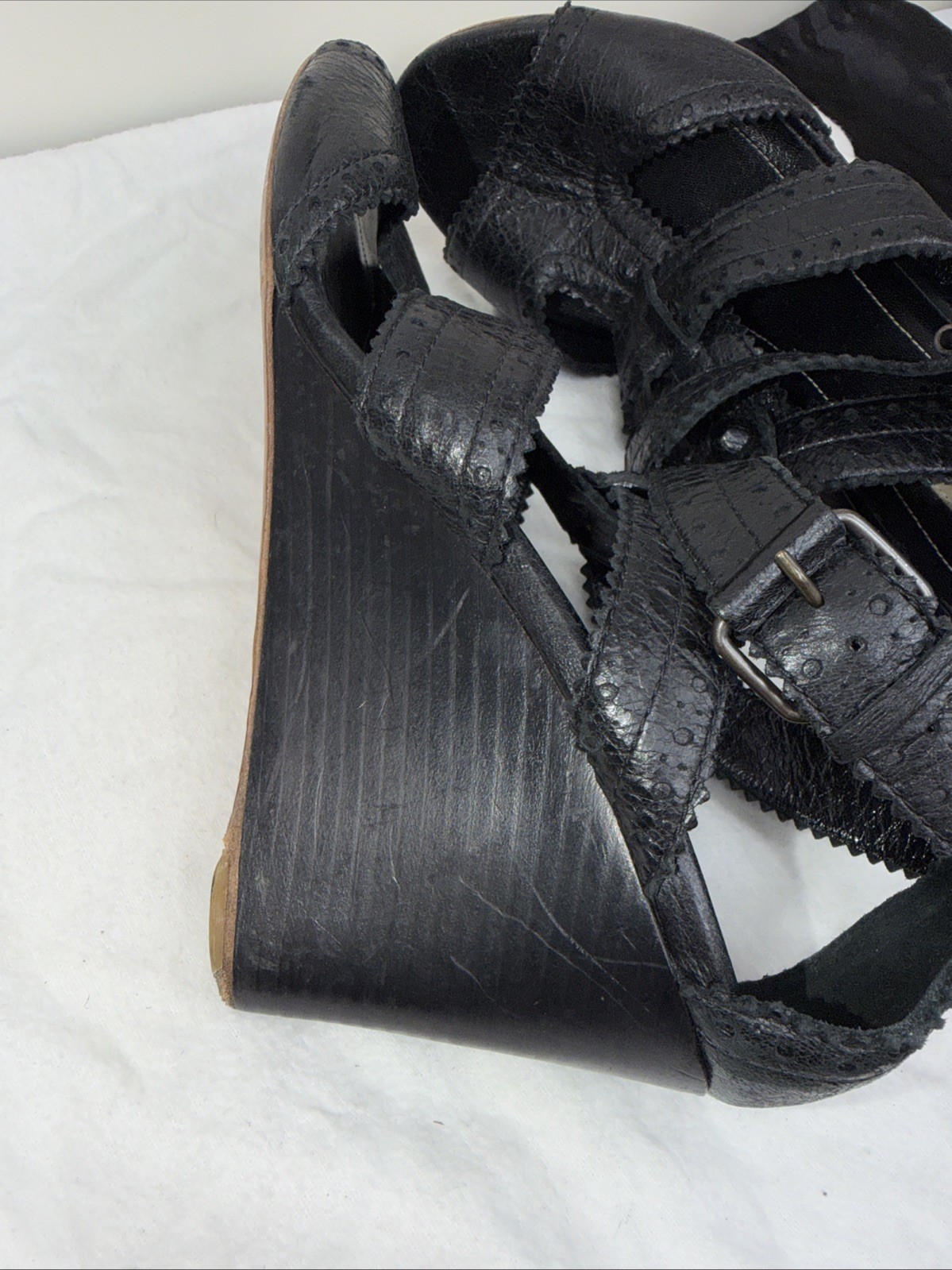 Balenciaga 39.5 Sandals Wedge Gladiator Caged Ankle Booties Covered Studs Poms