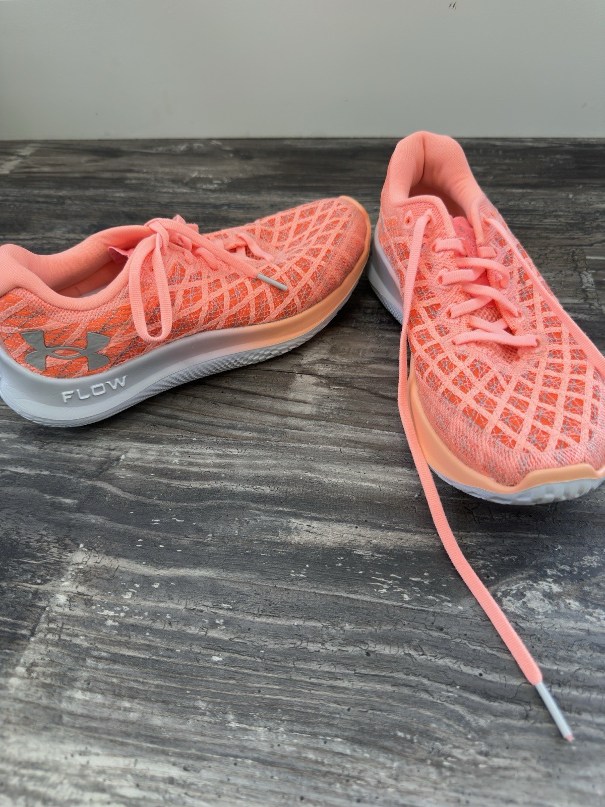 Under Armour Coral Sneakers Size 8