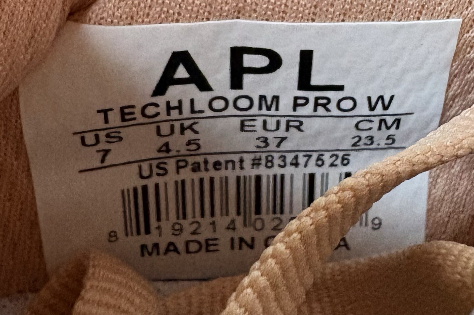 US Women’s 7 – APL Techloom Pro “Blush” 22002, ALO Yoga