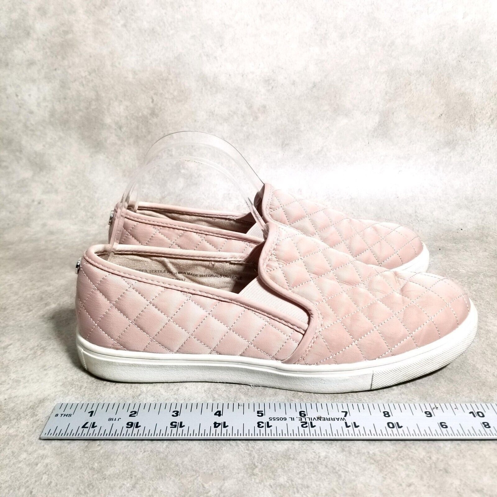 Mossimo Womens Size 9.5 Pink Textile Slip On Quilted Loafer Sneaker Flats