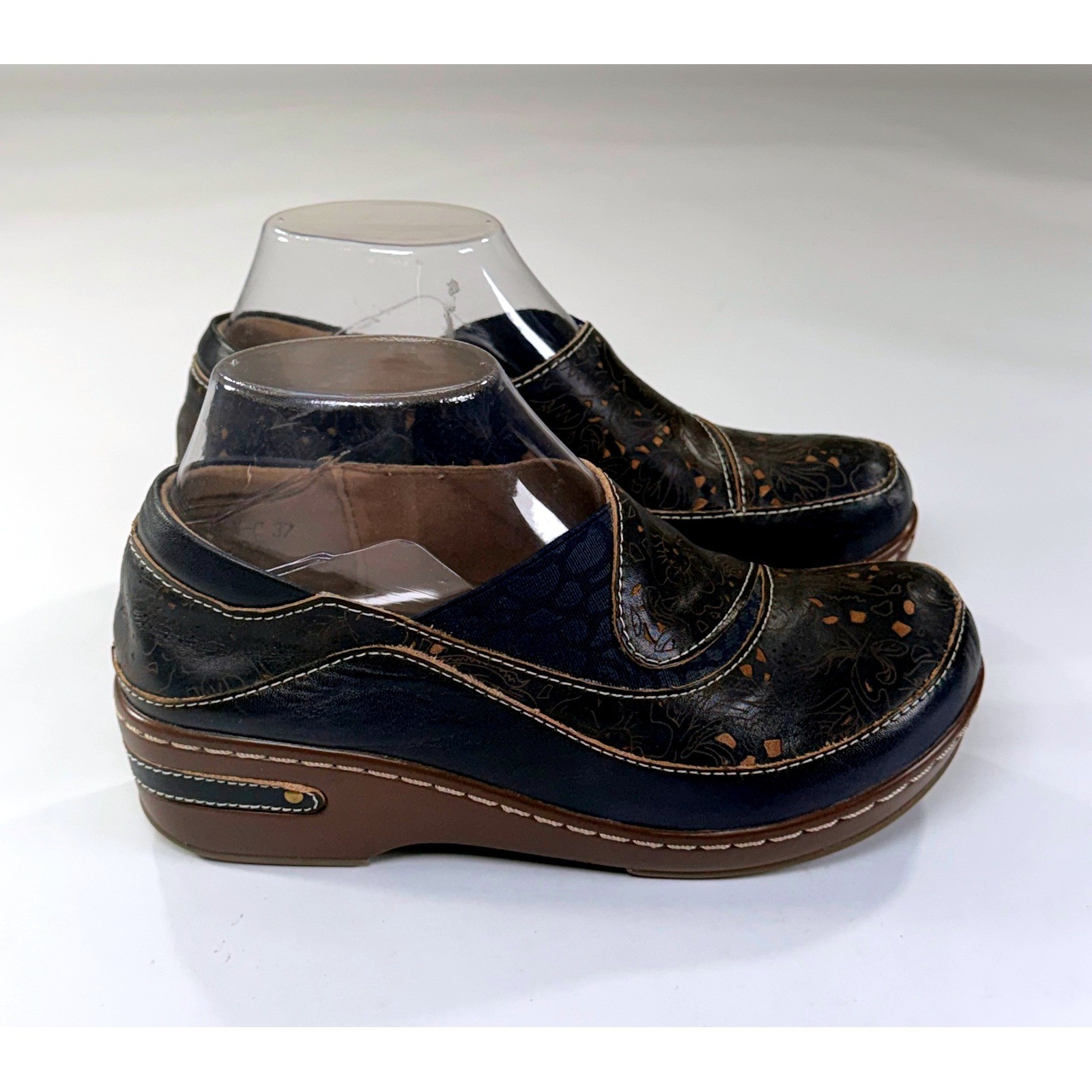 Spring Step L’Artiste Burbank Clogs Womens 37/6.5-7 Blue Floral Leather Slip On