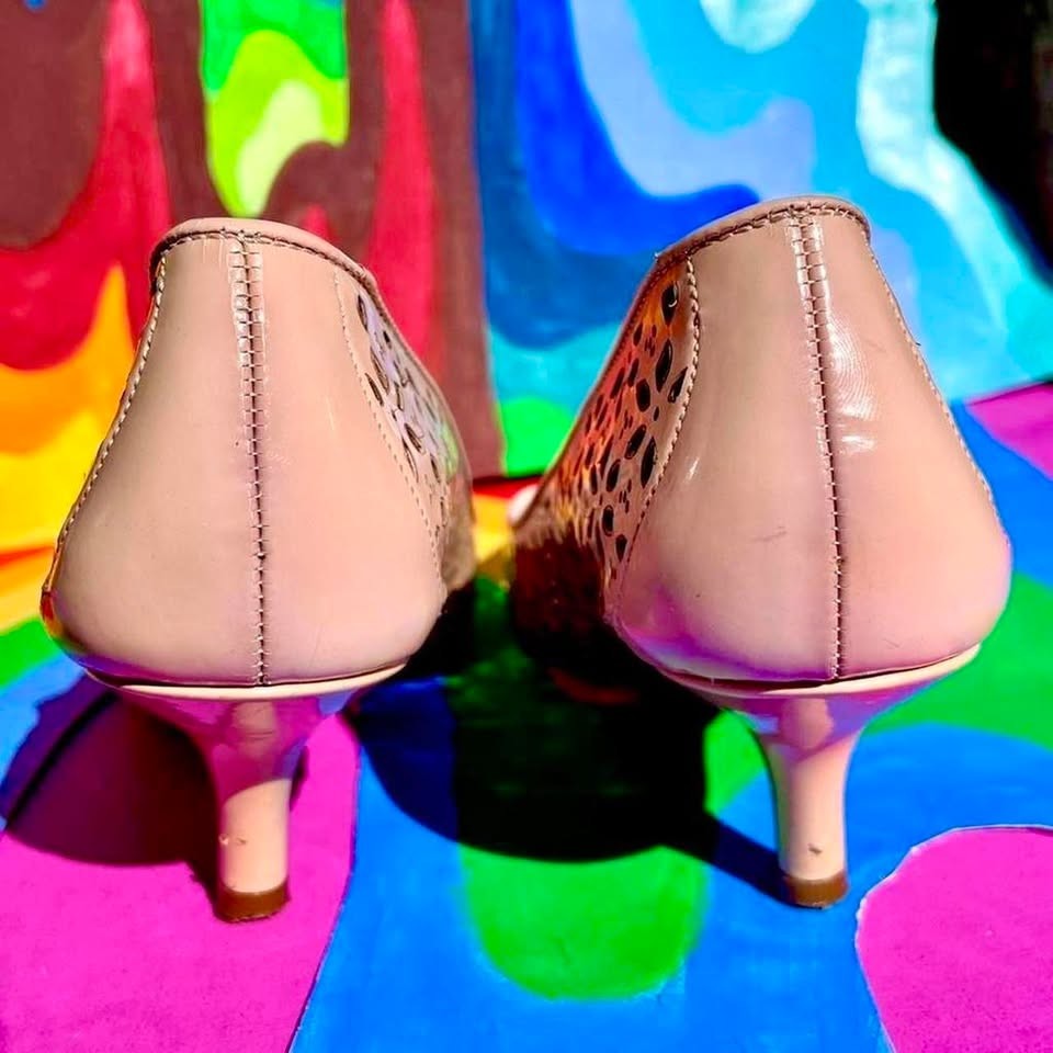 Y2K Prada peach patent leather kitten heels Women’s size 35.5 US 5.5