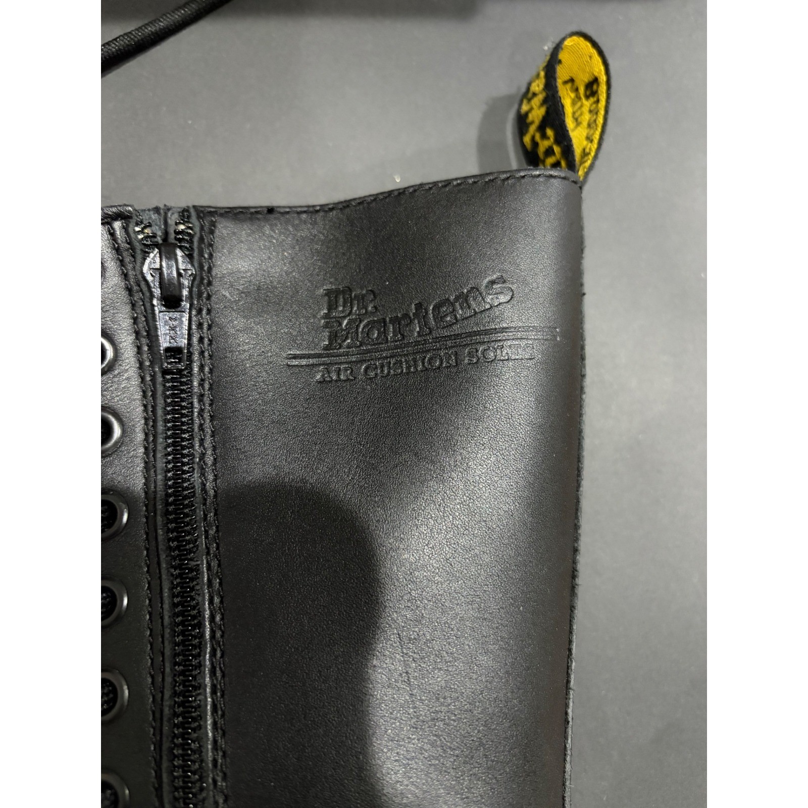 Dr. Martens 1B99 Black Virginia Leather 14-Eye Side Zip Boots Womens 8 11820008