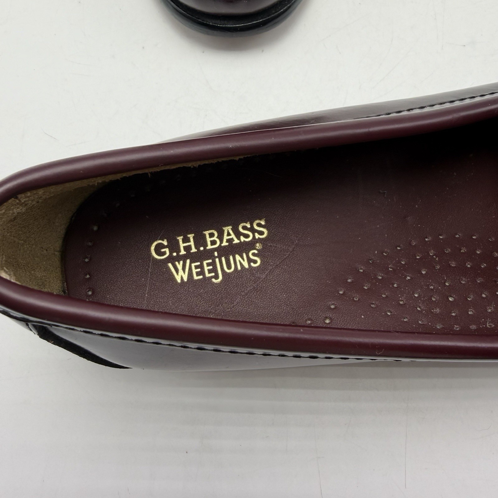 Weejuns GH Bass Whitney Penny Loafers Womens 9 M Burgundy Moc Toe Business READ