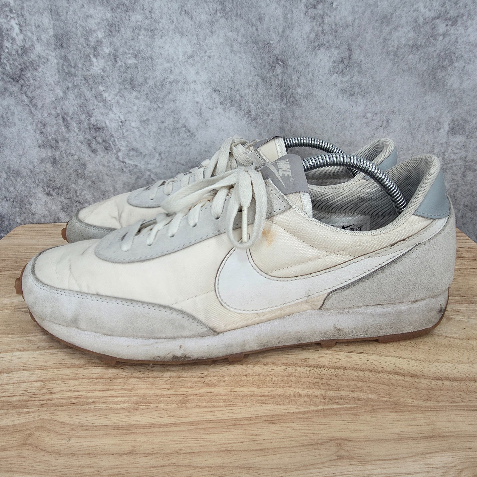 Nike Daybreak Sneakers Womens 12 Summit White Gum Casual Shoes CK2351-101