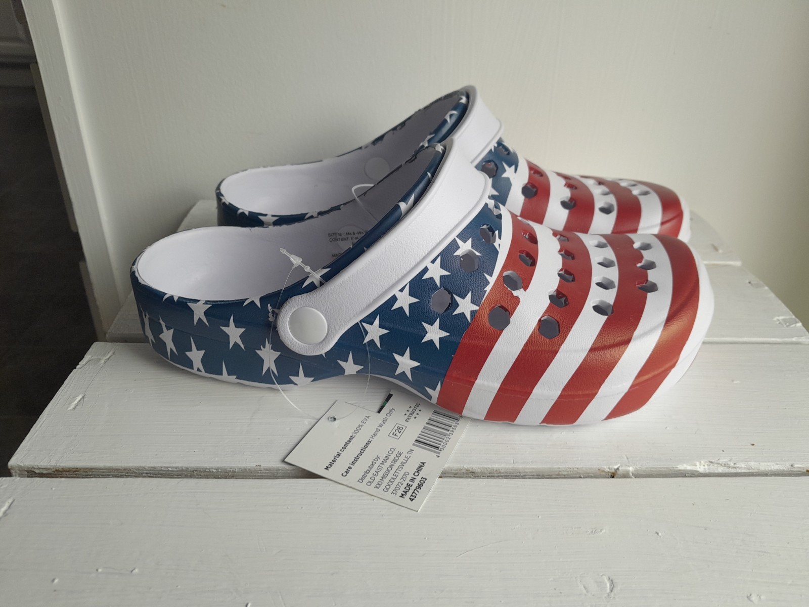 American Flag Clogs Size Mens 8 Womens 9 USA Patriotic slip on Shoes NEW