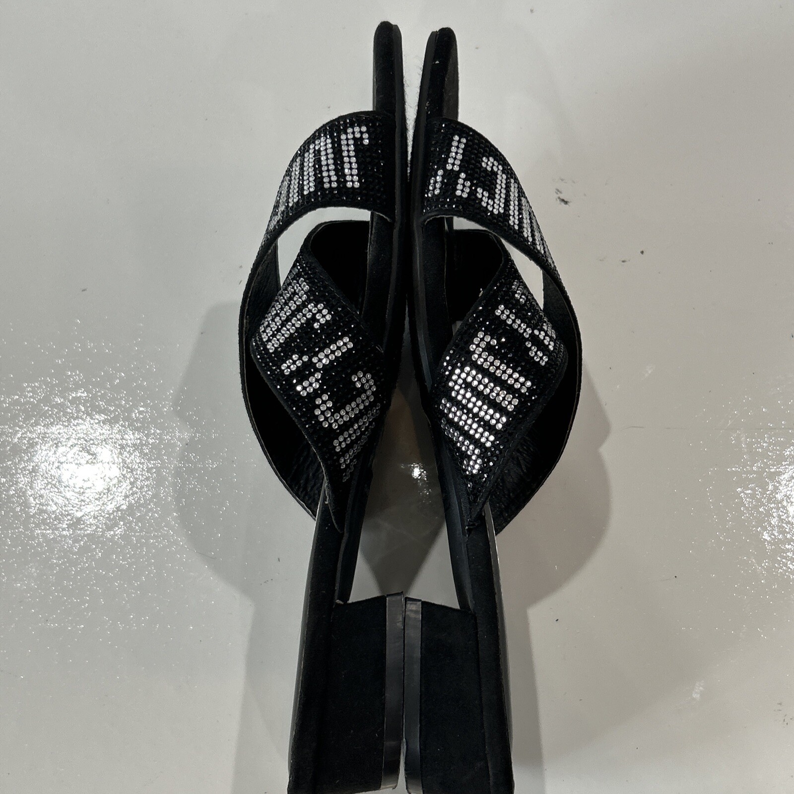 Juicy Couture 8.5 Crystal Logo Black Cross Over Sandals Bling Slip On Shoes