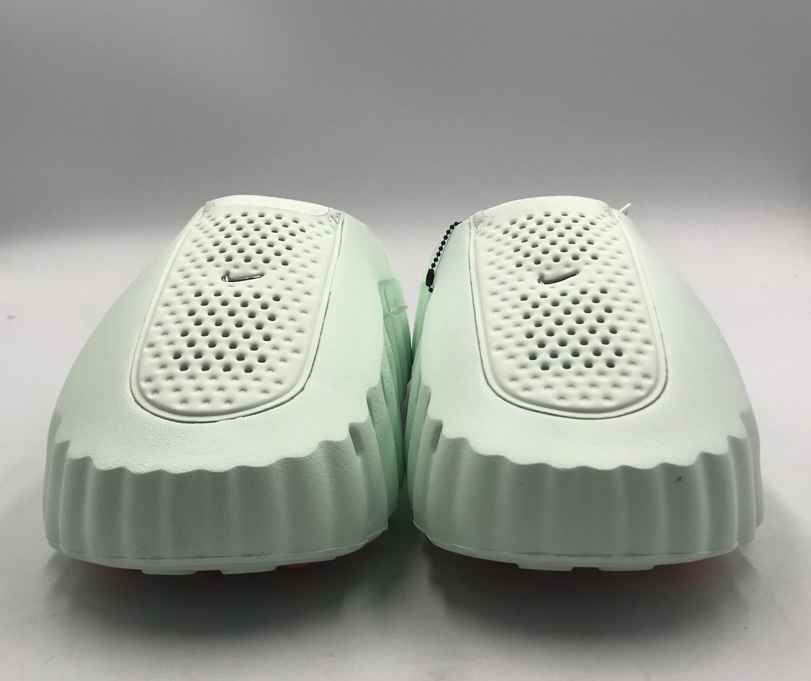 Nike Mind 001 HQ4309-300 Womens US 6 Comfort Shoes Barely Green Pregame Mules