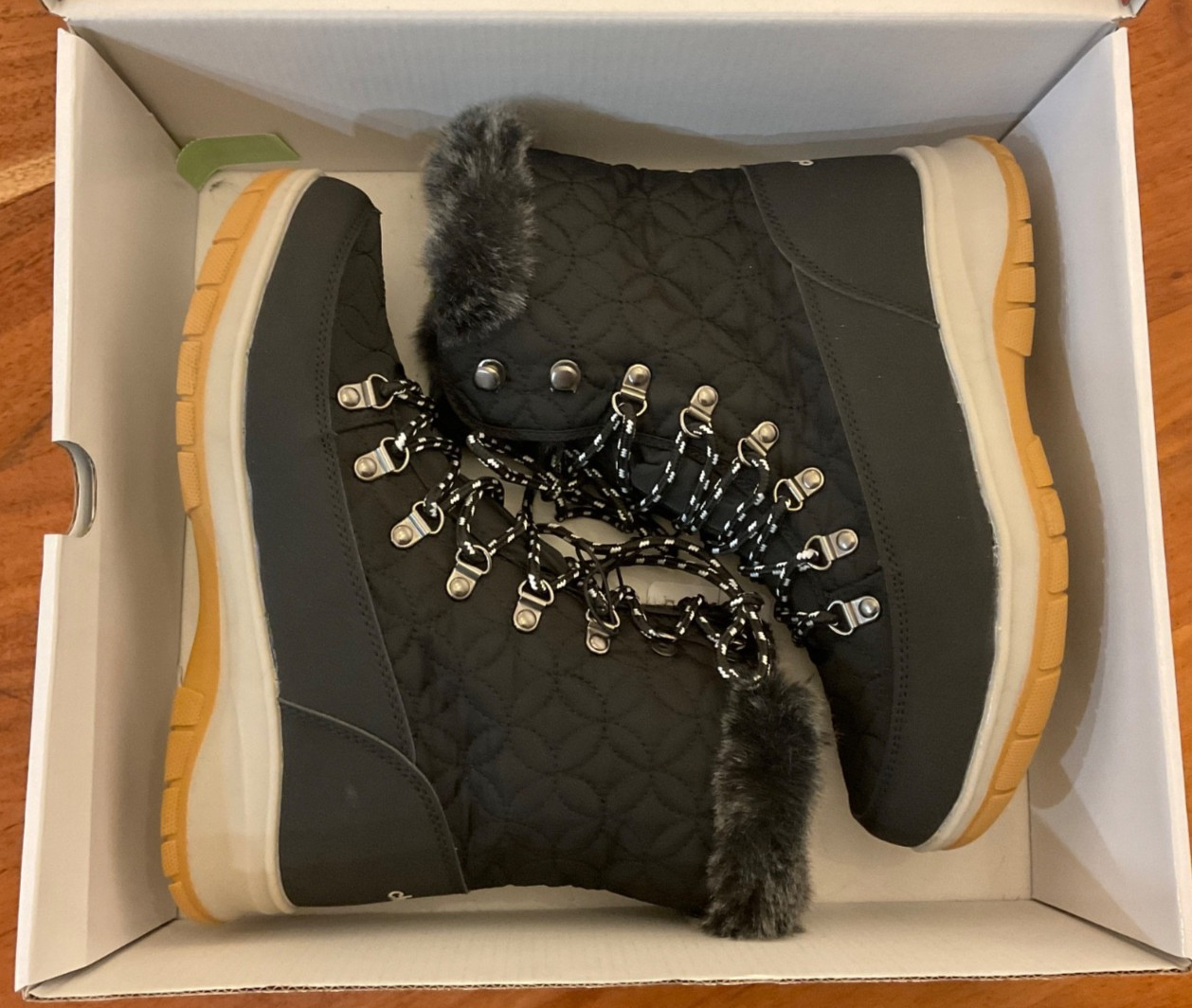 New Women’s Chooka Belltown Mid Faux Fur Cold Weather Boot Black Size 7