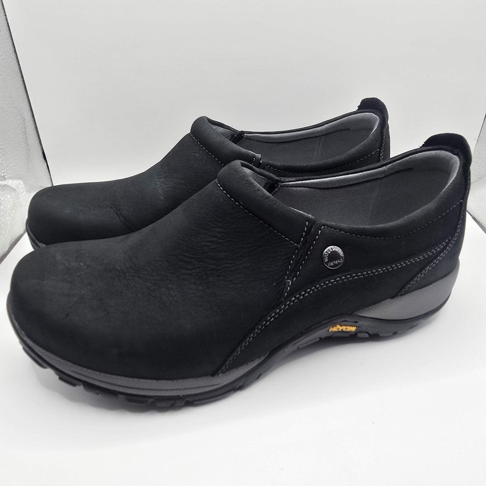 Dansko Patti Slip-On Shoes Black Nubuck Leather Vibram Womens 39 8.5-9 NO INSOLE