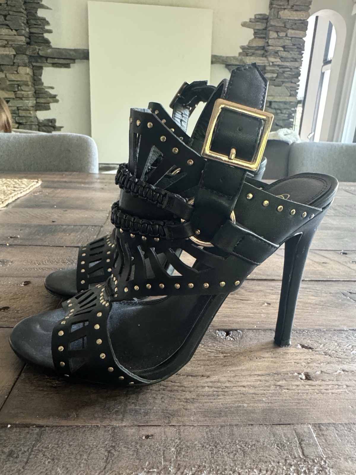 Liliana Women’s Black Faux Leather Studded Strappy Open Toe Heels 7.5