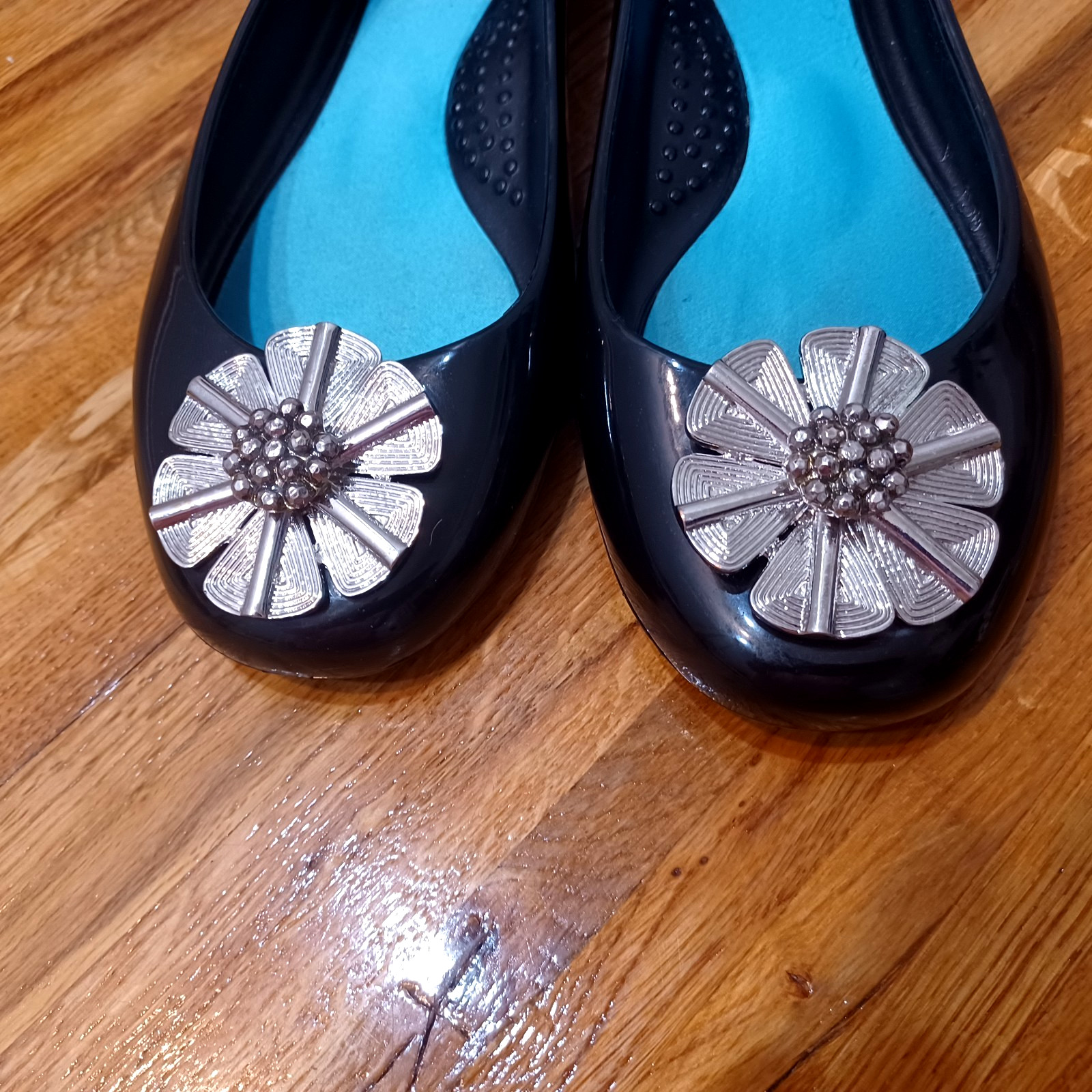 OKA B Women’s Size 8US/38EU Charcoal Black Skimmers Jelly Medallion Ballet Flats