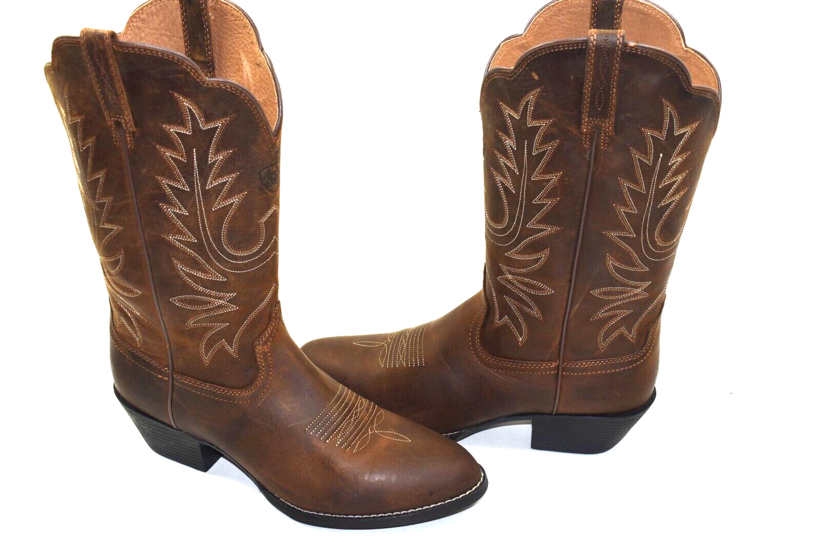 Ariat WOMEN’S 7 B Heritage Western ROUND Toe Boot Distressed Brown 10001021