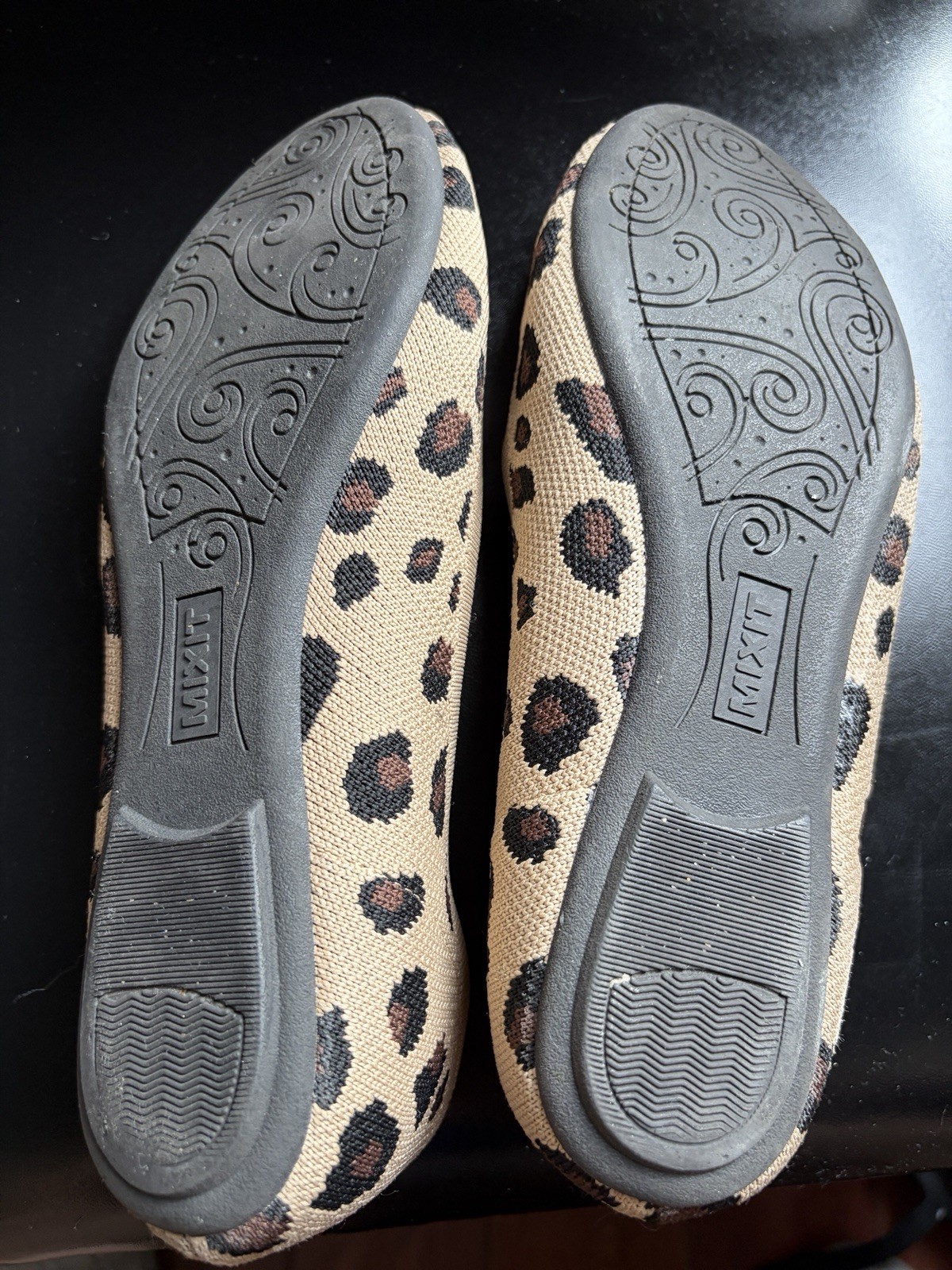 Mix it Animal Print Flats Size 8.5