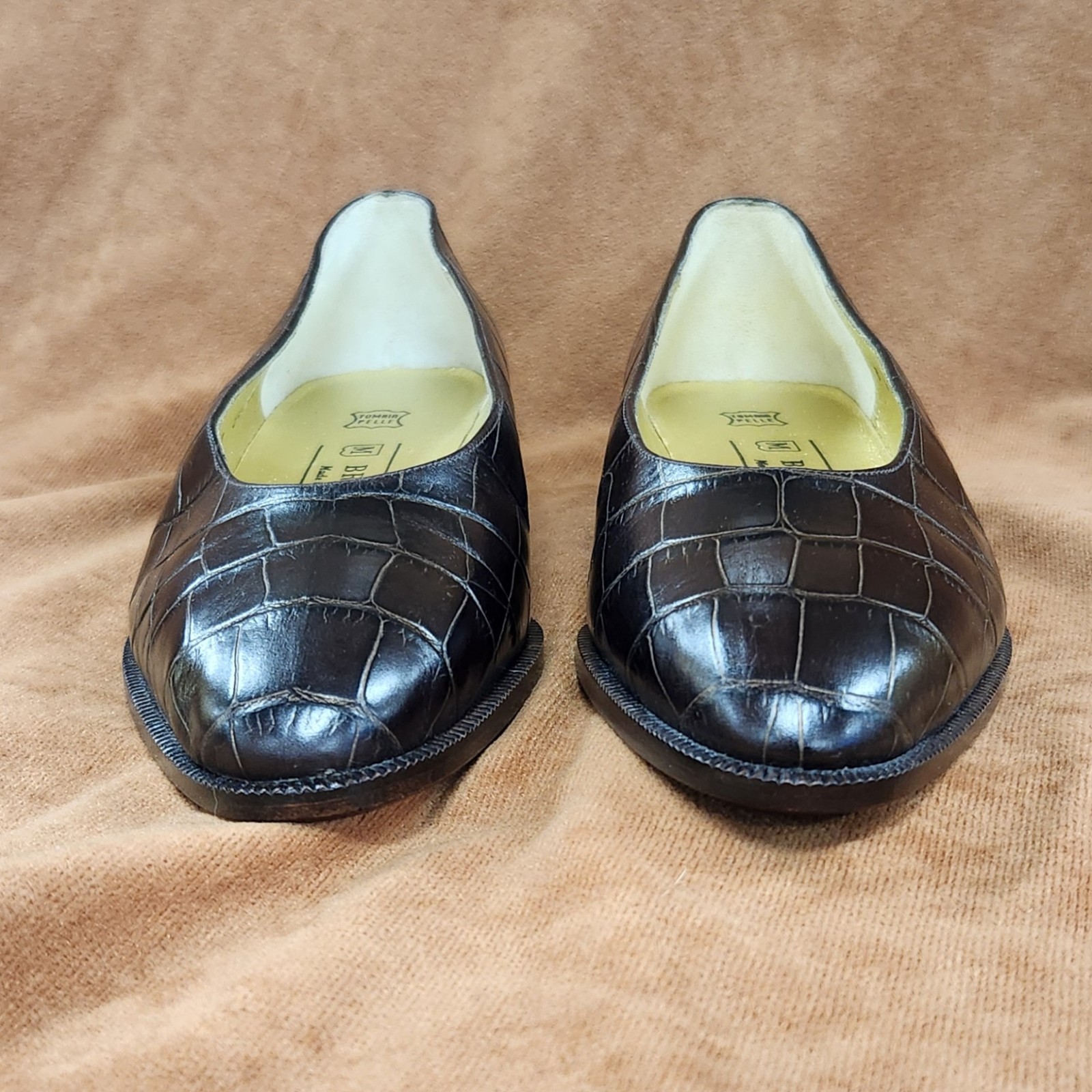 Bruno Magli Brown Crocodile Embossed Leather Low Block Pump Women’s 6 (26044)