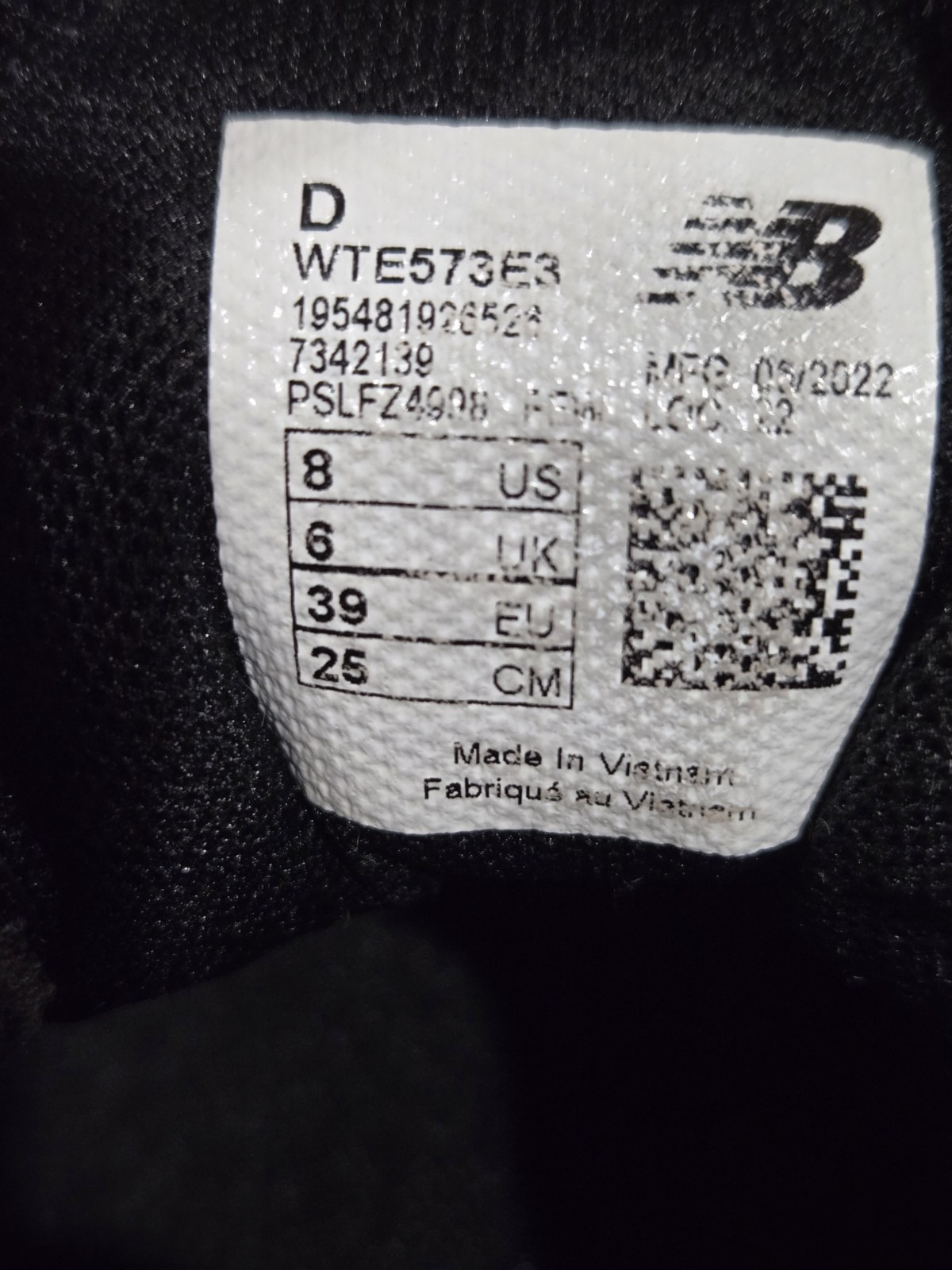 New Balance 573 All Terrain Womens 8 D Wide Trail Running Shoes Black Pink