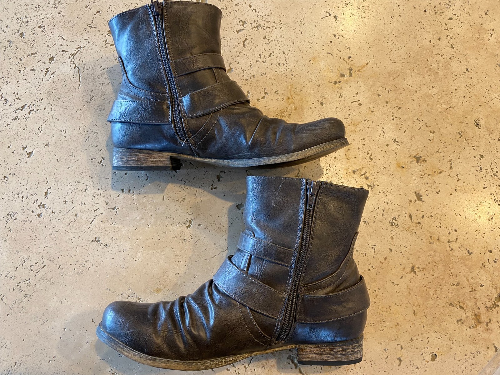 Carlos by Carlos Santana Dark Gray Moto Ankle Boots Buckle Strap Size 8