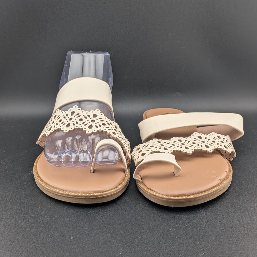 Kensie Madison Size 7.5 Ivory Cutout Toe Loop Slide Flat Sandals